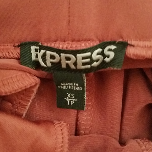 Express - Picture 4 of 7